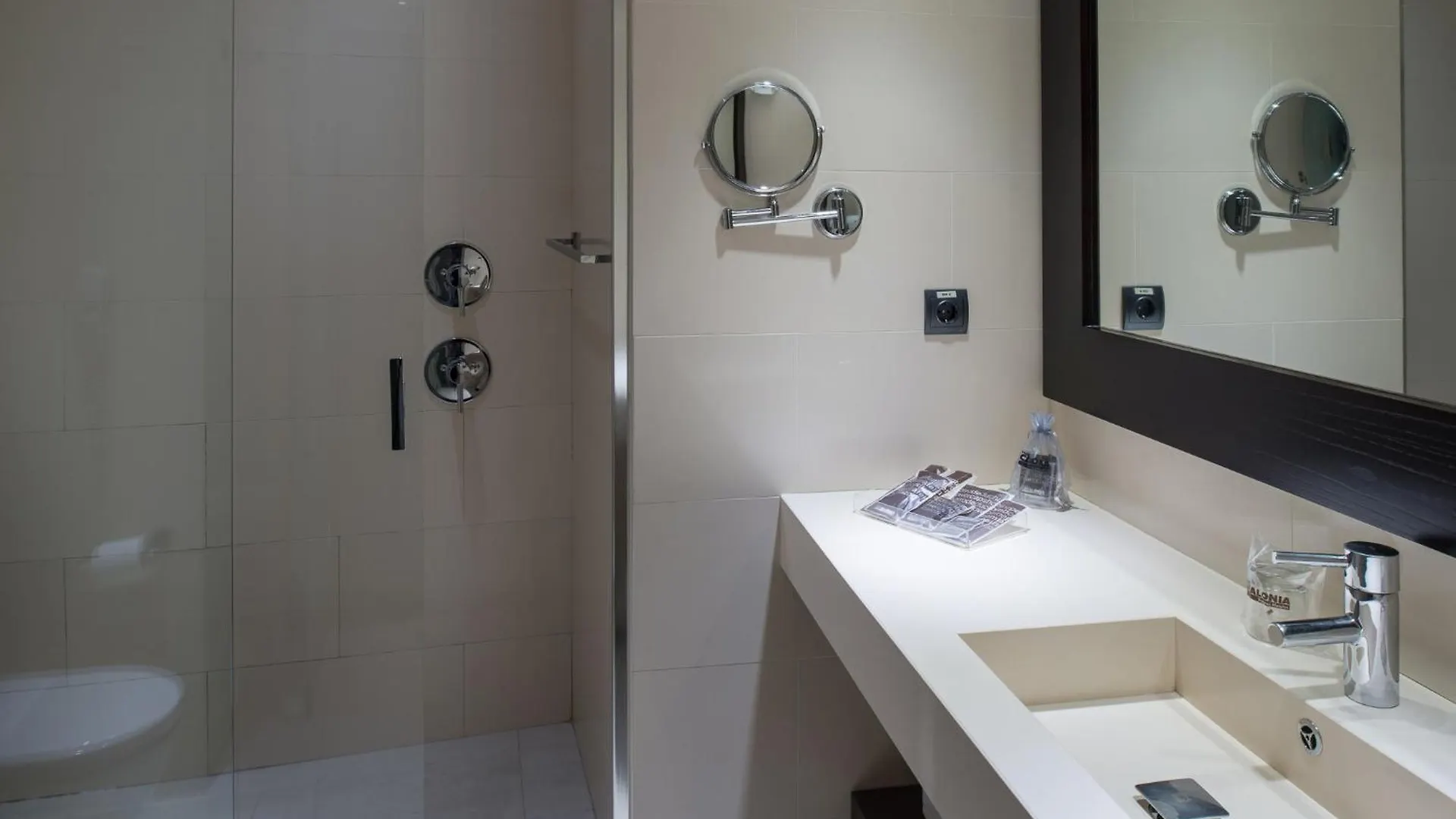 Catalonia Avinyo Hotel Barcelona