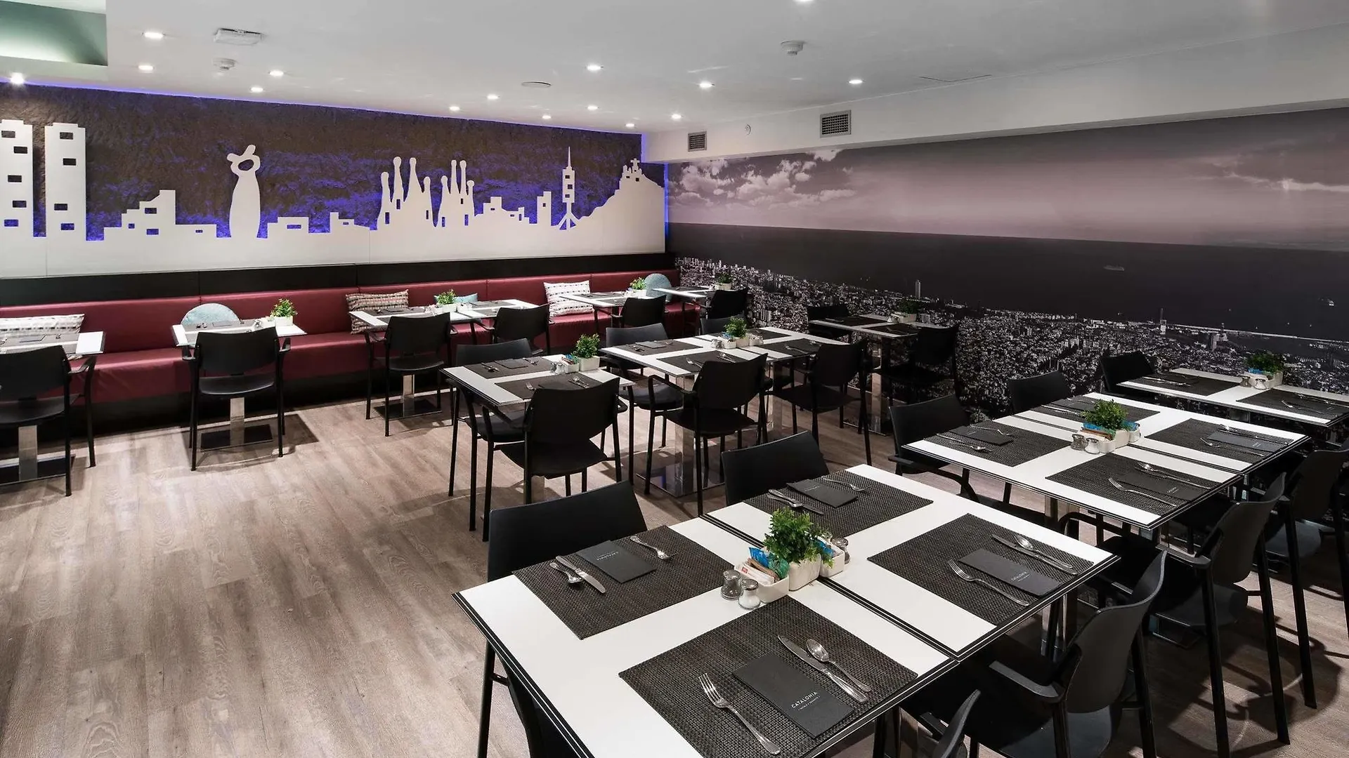 Catalonia Avinyo Hotel Barcelona 3*,