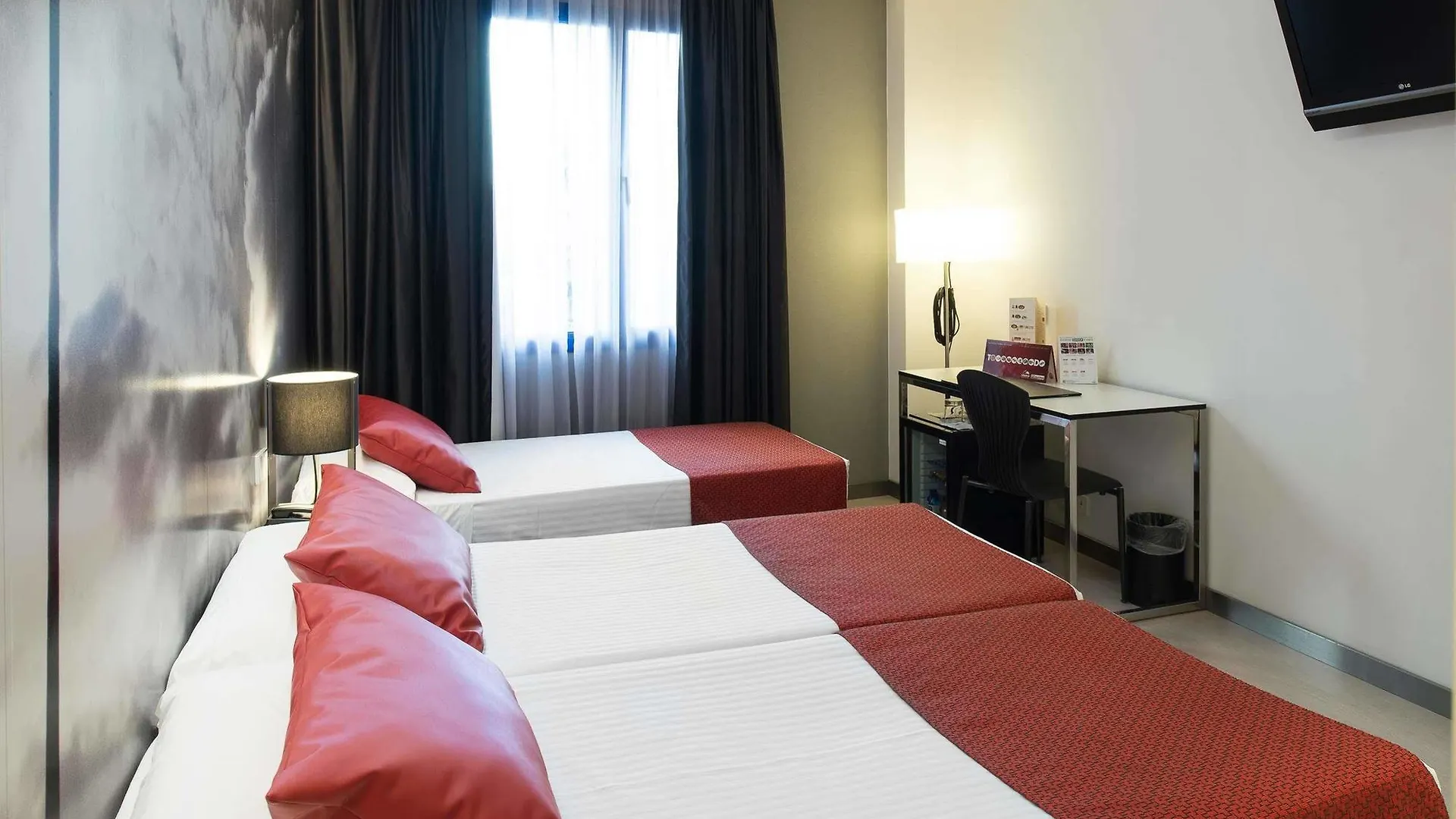 Catalonia Avinyo Hotel Barcelona