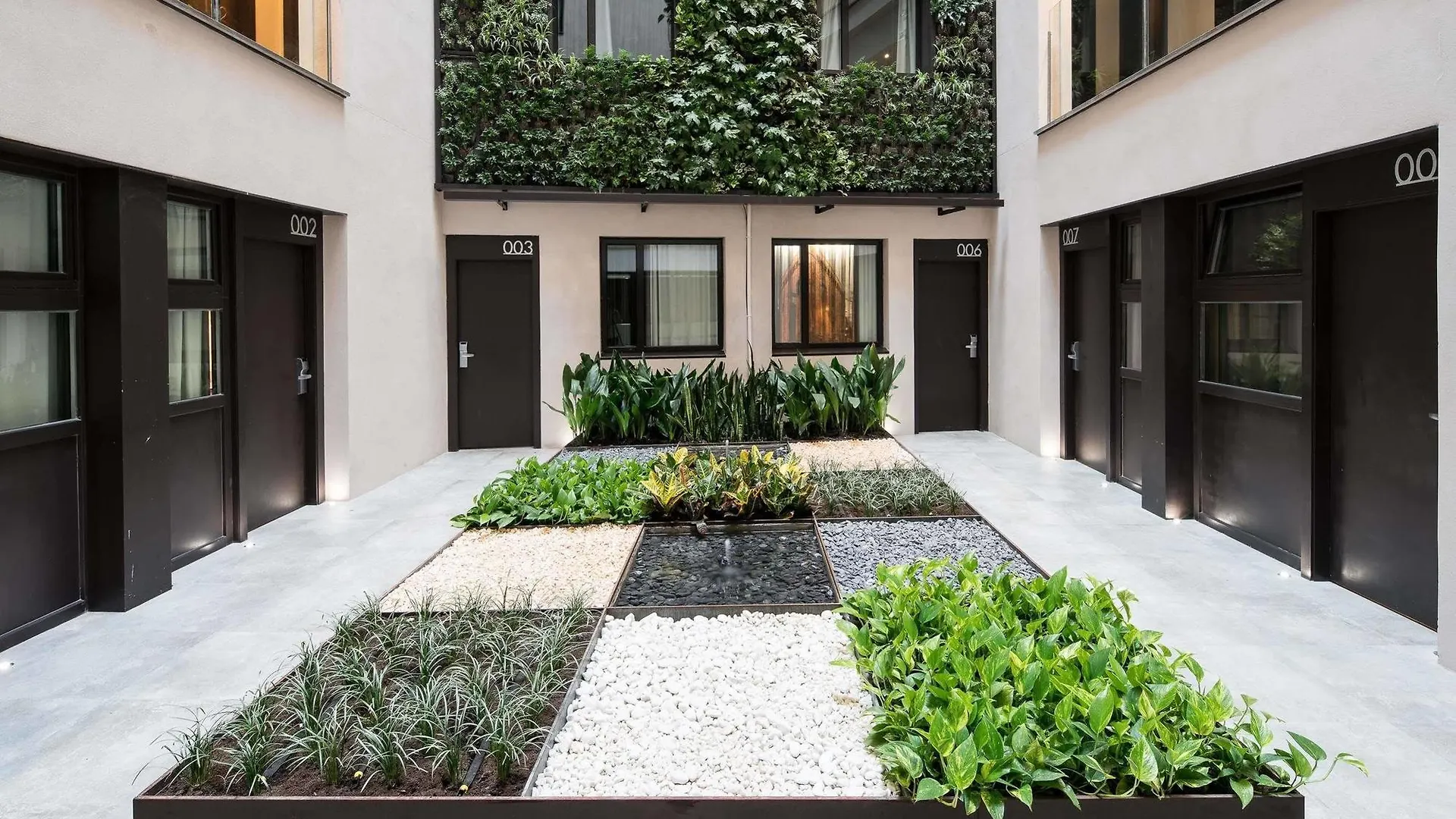 Catalonia Avinyo Hotel Barcelona